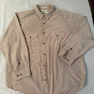 Orvis Men's long sleeve button down shirt in Size XL